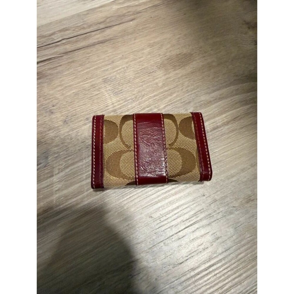 Coach Key Holder - Picture 2 of 7